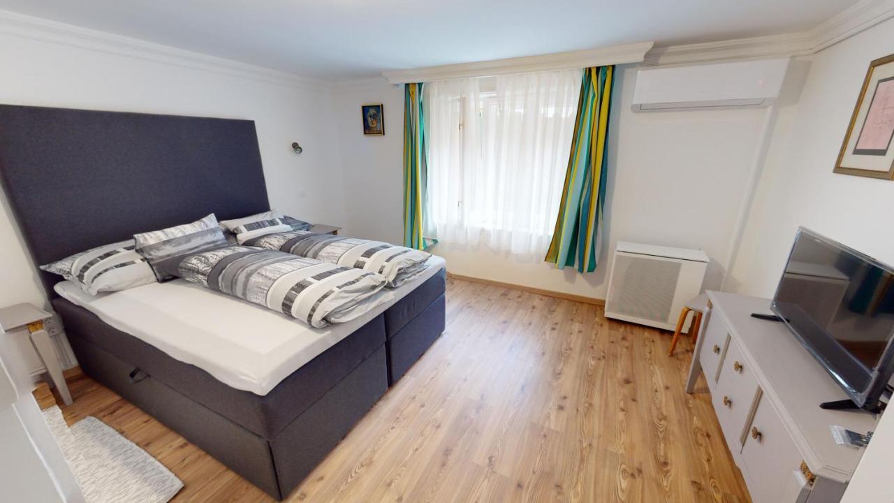 Family Apartman Miskolc Buitenkant foto