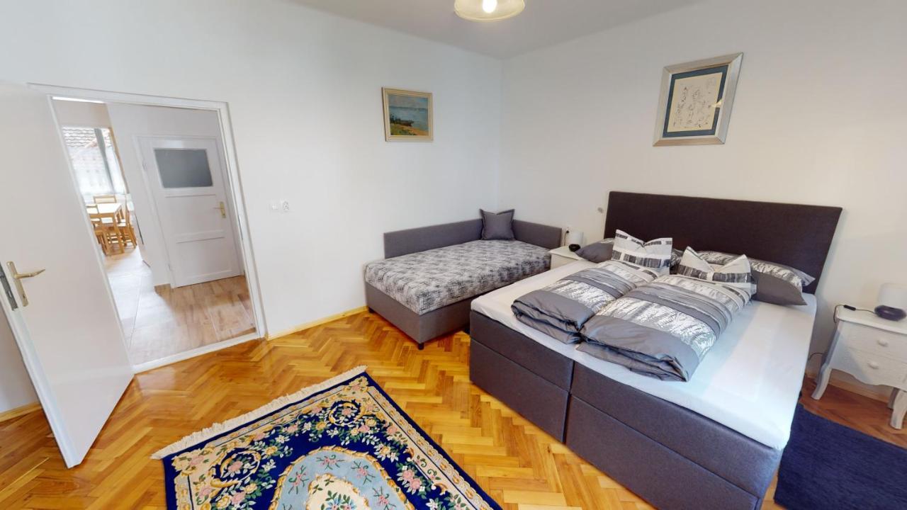 Family Apartman Miskolc Buitenkant foto