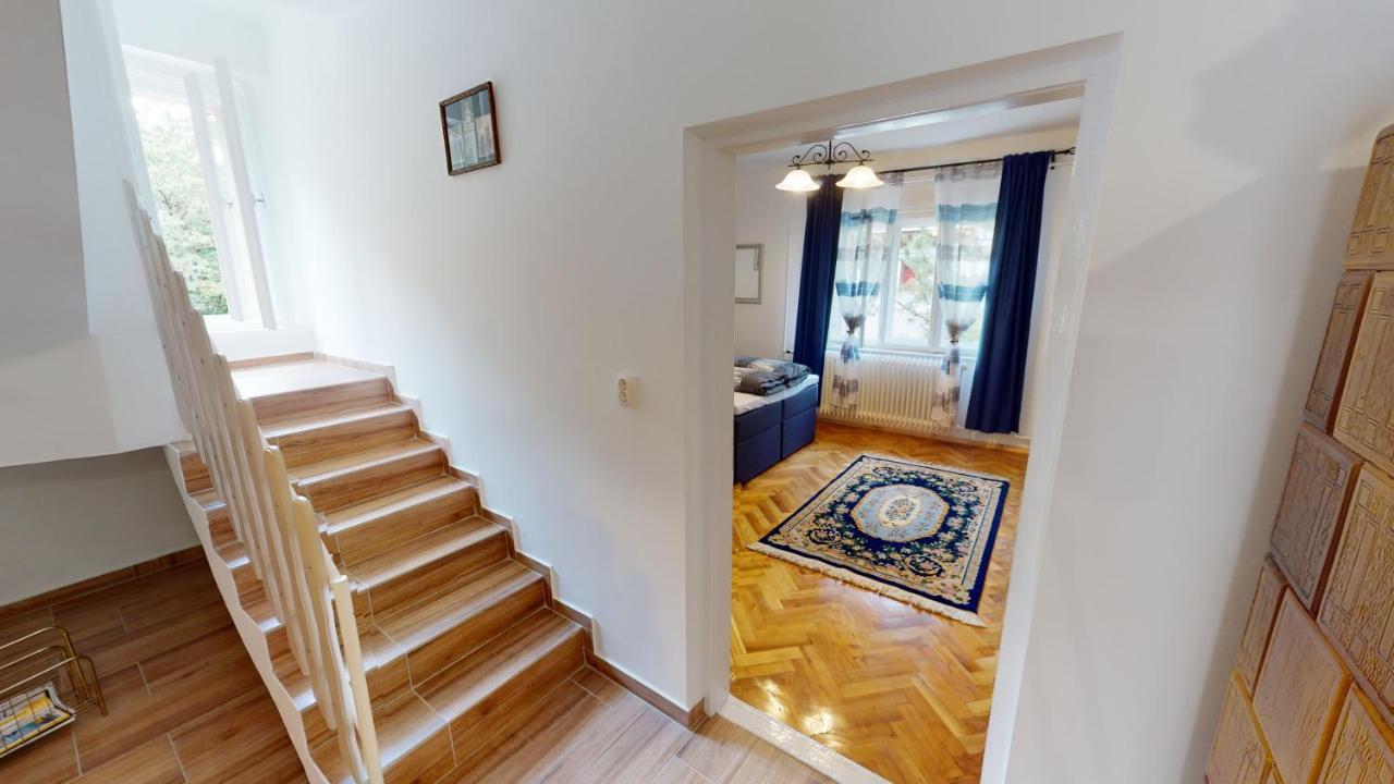 Family Apartman Miskolc Buitenkant foto